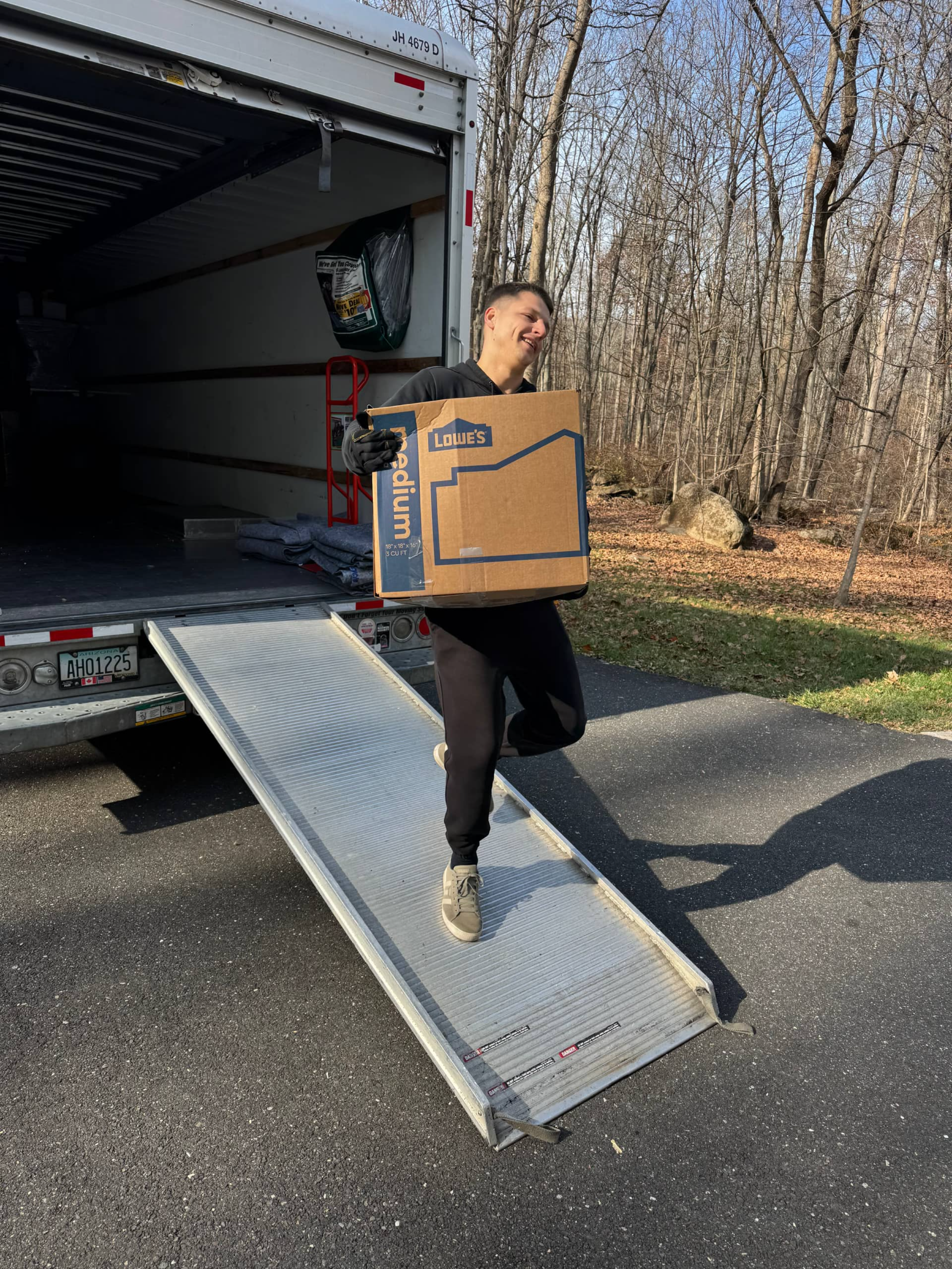 Our moving team helping homeowners in Philadelphia