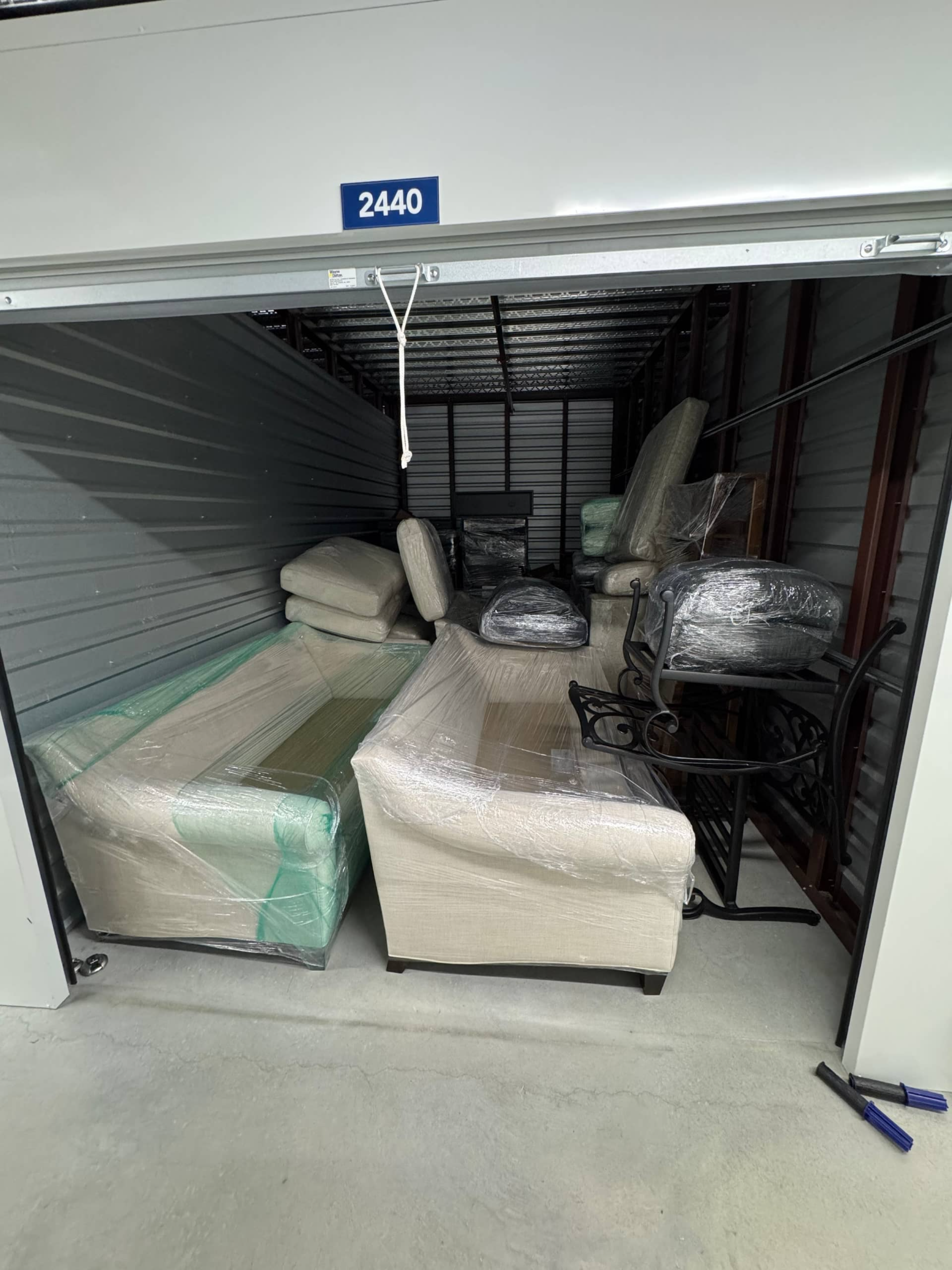 Our moving team helping homeowners in Philadelphia